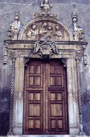 portale marmoreo di Gabriele de Baptista